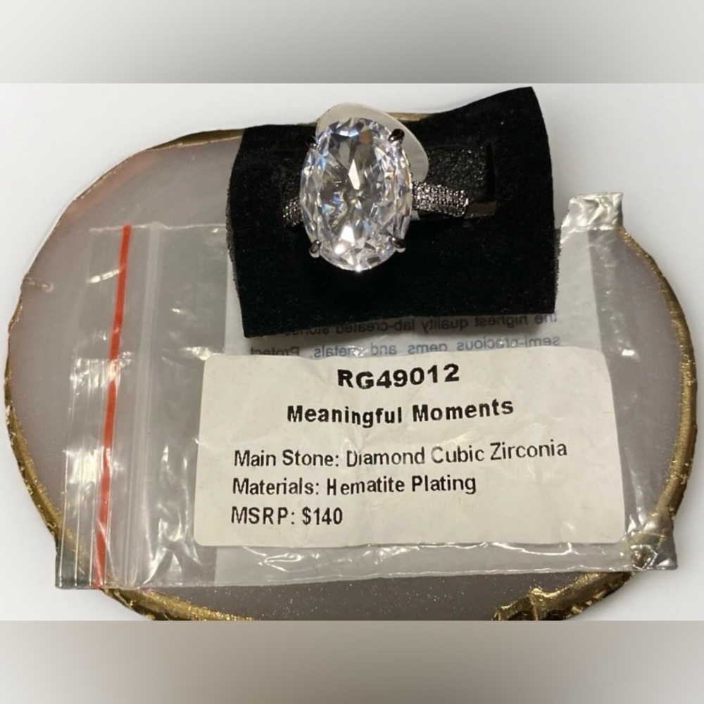 “Meaningful Moments” Diamond Cubic Zirconia Hematite Ring 7 BP